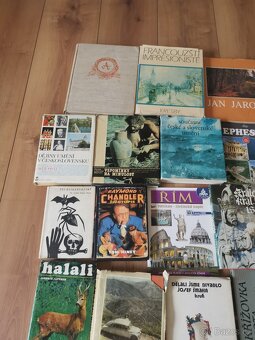 50 kusů knih, mix - 5