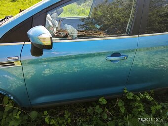 Ford Kuga 2.0 TDCi 100 kW 4x4 jako celek - 5