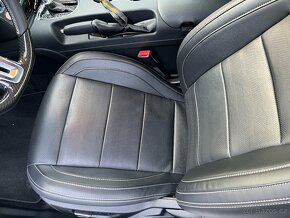 Ford Mustang 5.0 V8 310kw model 2017 do provozu 2018 - 5