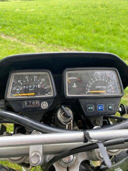 YAMAHA DT 125 - 5