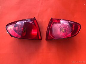 Seat Altea páté dveře barva L57Y, zadní světla - 5