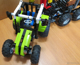 LEGO 8049 Traktor s valníkem na klády - 5