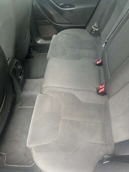 Volkswagen Passat B6 1.9 TDI Nová STK - 5