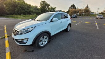 KIA SPORTAGE - 5
