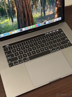 MacBook Pro 15" (2018) - i9/32GB/1TB - DPH - 5