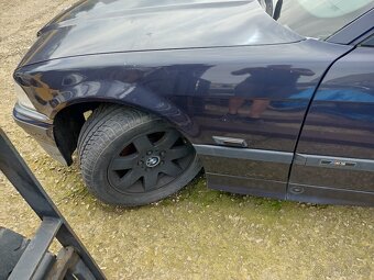 BMW e36 316i coupe / Madeiraviolett metallic - 5