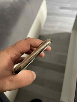 iPhone Xs Gold 64GB - 5