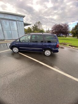 Volkswagen Sharan 2.0 tdi, 2009 r. - 5