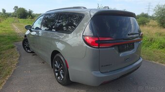 Chrysler Pacifica S 2021 full led záruka - 5