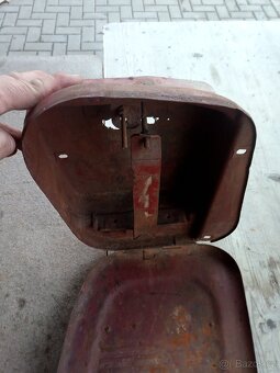 Jawa 250,350 kývačka,panelka bateriový kastlík - 5