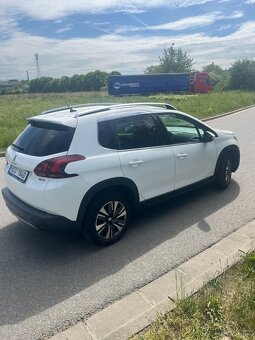Peugeot 2008, 1.2 PureTech - 5
