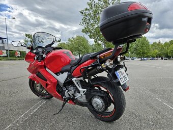 Honda VFR 800 VTEC - 5