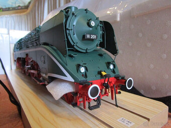 Parní lokomotiva KM1 BR 18 201 Gauge 1 101863 jako nová orig - 5