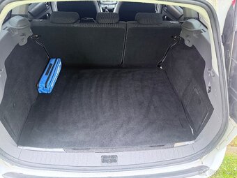 Ford Focus 1.6 - 5