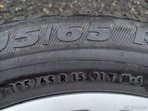 Prodám sadu kol Seat 195/65R15 zimní - 5