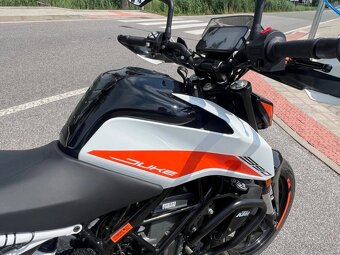 KTM 390 Duke - 5