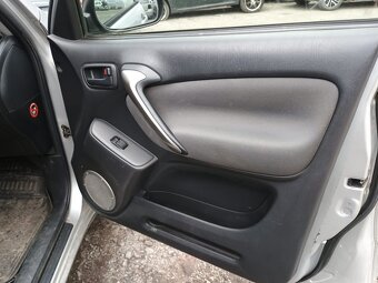 ND - Toyota RAV4, 4x4 - 5