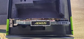 GIGABYTE AORUS GeForce RTX 3090 XTREME WATERFORCE WB 24GB - 5