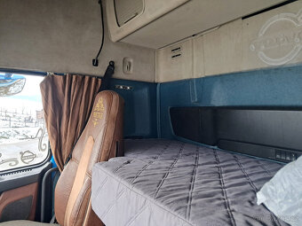 Lesovuz Volvo FMX 6x6 - 5