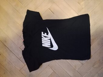 Dámské oblečení - 5