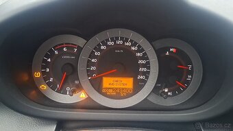 TOYOTA RAV4 2.2 D-CAT - 5