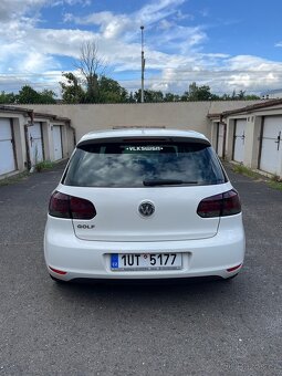 Volkswagen Golf VI 1.6 MPI - 5