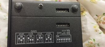 Behringer HA 400 micro - 5