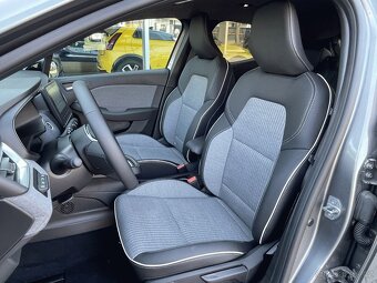 Renault Clio V 1,0 TCe 67kW/90k X-Tronic Techno - 5
