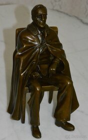 Bronzové sochy - Churchill, Roosevelt a Stalin - 5