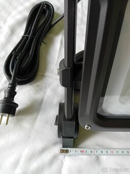 REFLEKTOR LED 220-240V s výkonem 100 W - 5