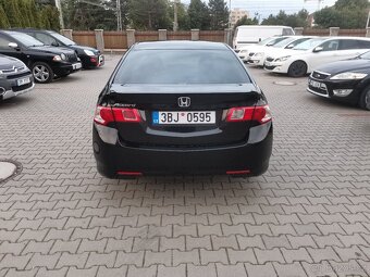 Honda Accord 2.2 - 5