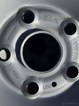 Nová zimní sada VW CADDY III 17" 5x112 pneu 215/55/17 - 5