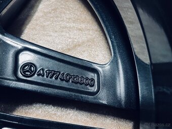 TOP zimní kola 18” Mercedes A35 AMG W177 originál - 5