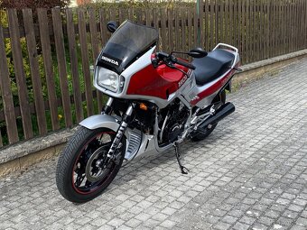 Honda vf 1000f - 5