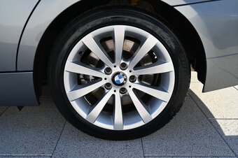 BMW 325i xDrive 160KW 12/2011 - 5