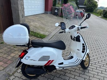 Vespa 125 GTS Racing sixties 2022 - odpocet DPH - 5