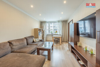 Prodej bytu 3+1, 68 m², Kladno, ul. Děčínská - 5