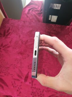 Vivo V40 SE - 5