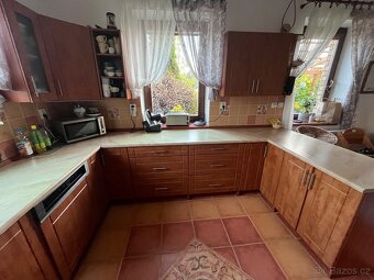 Kuchyňská linka do U + myčka Whirlpool (2roky) – skvělý stav - 5