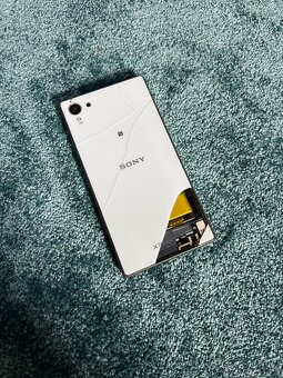 Sony Xperia z5 compact - 5