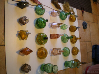 Starožitné flakony na voňavky - sbírka 24 kusů - 5