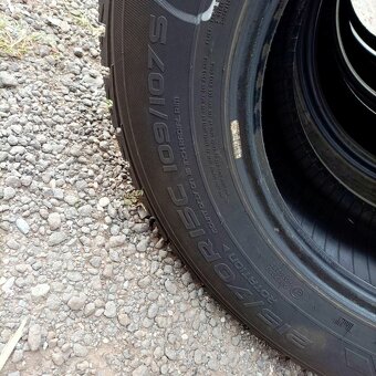 15" C PNEU – 215/70/R15 C – ZIMNÍ - NOKIAN  Pneumatika: 215 - 5