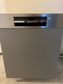 MYČKA NA NÁDOBÍ - 5