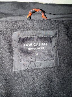 Zimní bunda Puffer LC Waikiki - 5