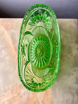 Zelená Skleněná Mísa Na Stůl - 5