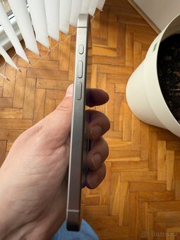 iPhone 15 Pro 128 GB – Natural Titanium – TOP stav - 5