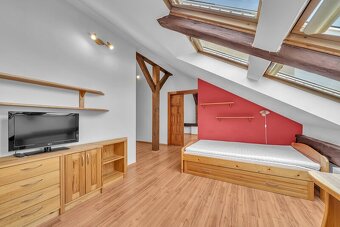 Luxusní mezonetový byt 5+1, vířívá vana a nebytový prostor, - 5