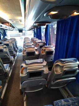 MERCEDES TRAVEGO 17shd - 5