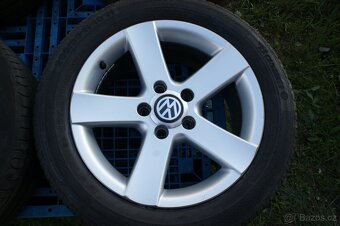 original hezka prohnuta alu kola VW letni a Audi Skoda Seat - 5