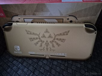 Nintendo switch lite - 5
